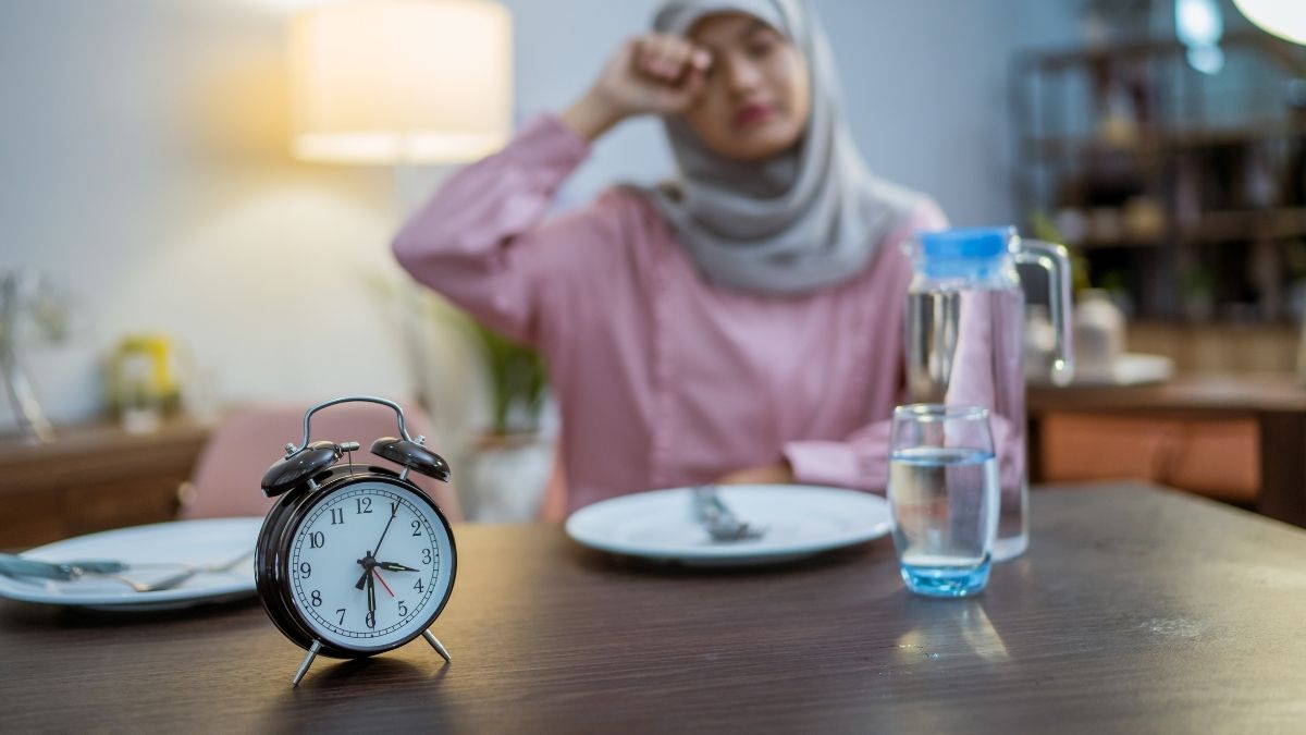 Sahur tapi masih ngantuk berat? Pastikan 10 menu sahur Anda mengandung nutrisi yang tepat agar energi terjaga seharian.